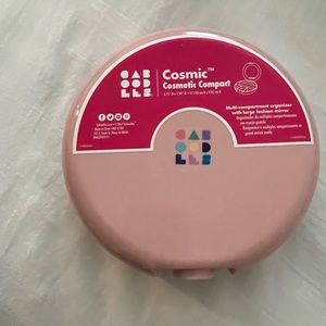 PINK CABOODLES COSMETIC COMPACT